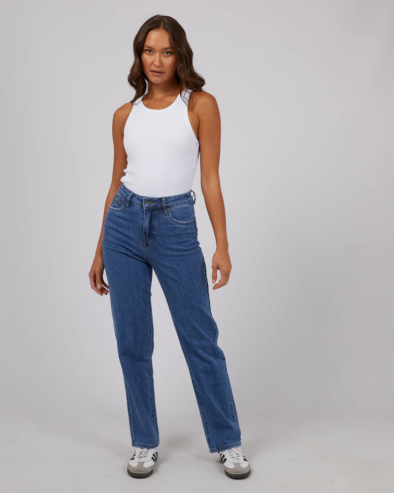 Mila Straight Comfort Jean