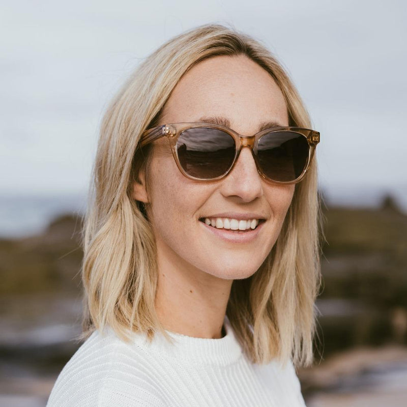 Lila Grace Sunglasses - Champagne